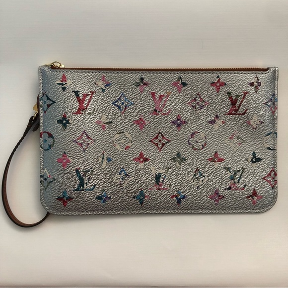 Neverfull Pouch Garden Capsule Silver Monogram Canvas Wristlet - Picture 2 of 5